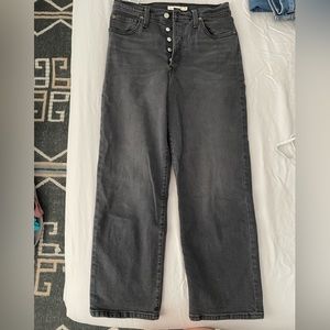 Levi’s Ribcage Straight Ankle Jeans NWOT